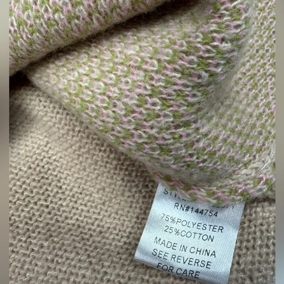 NWOT DAVI & DANI Oversized Textured Knit Daisy Sweater Womens Small - Picture 7 of 11